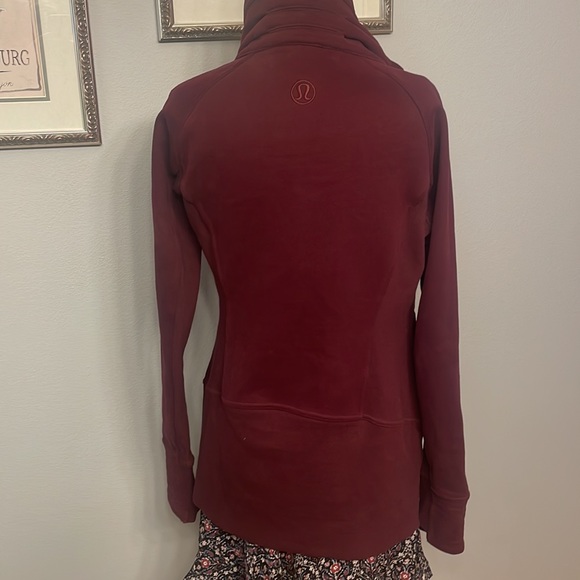 Lululemon Radiant Jacket II size 6 - Picture 4 of 10